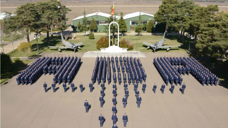 Castilla y León concede la Medalla de Oro a la Academia Básica del Aire