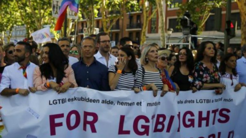 Andrea Levy: 'Rajoy fue quien decidió que el PP acudiera al Orgullo Gay'