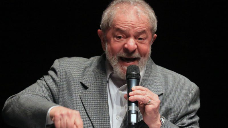 La justicia brasileña condena al expresidente Lula a nueve años de cárcel