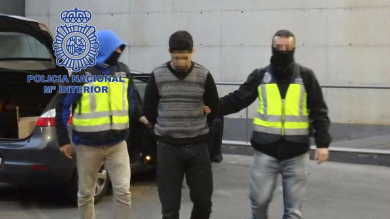 Detenido en Madrid un hombre vinculado al aparato del ISIS