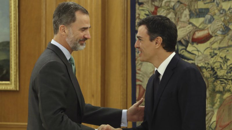 Sánchez apoyará a Rajoy si aporta una 'solución política' a la deriva separatista