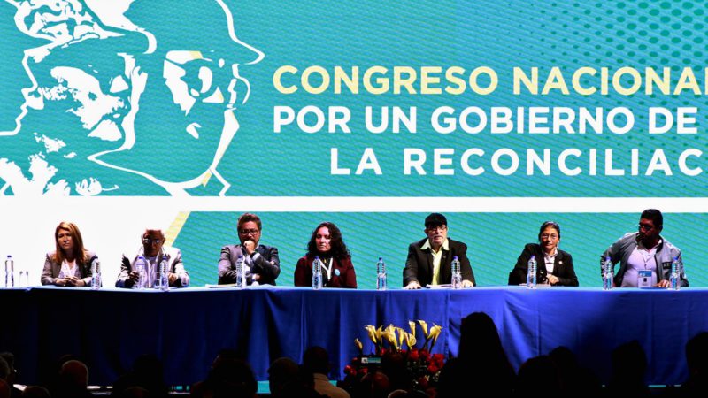 IU, presente en el congreso que convertirá a las FARC en partido político
