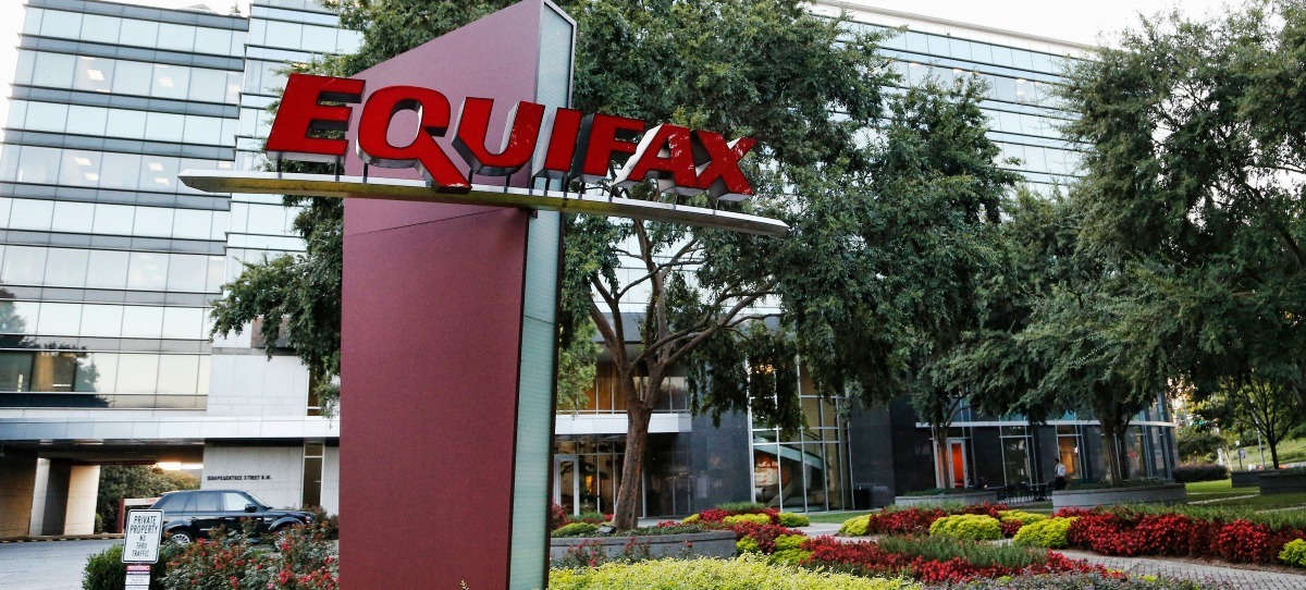 Hackean Equifax y realizan el mayor robo de datos personales de la historia