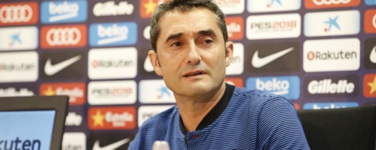 Ernesto Valverde achaca la lesión de Dembélé a su inexperiencia