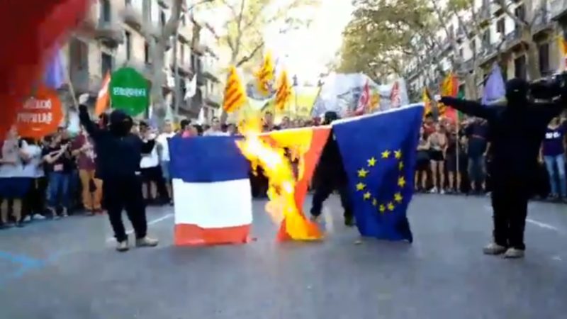 Raphaël Chambat: ‘No puedo aceptar que quemen la bandera de Francia’