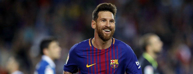 Messi vuelve a sonreír y le endosa un hat-trick al Espanyol