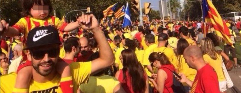 El tuit de Piqué en el que pide el referéndum para Cataluña
