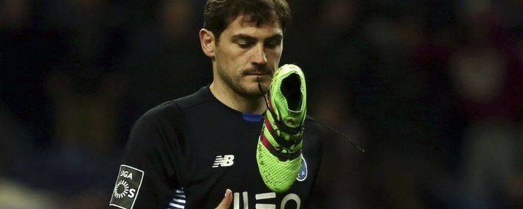 José Sá manda a Casillas al banquillo del Oporto