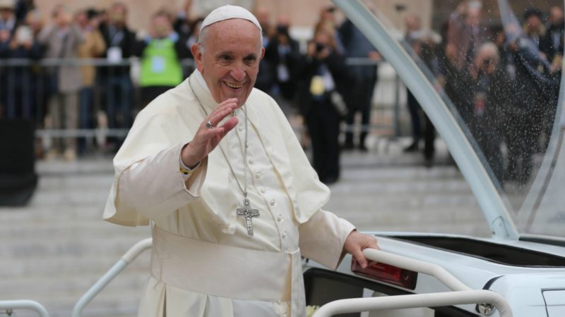 'El Vaticano no reconoce movimientos secesionistas'
