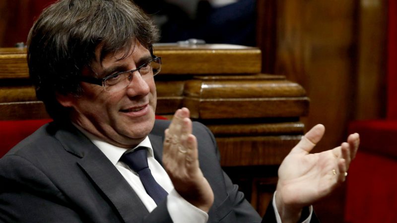 El Gobierno recurrirá la reforma para investir a distancia a Puigdemont
