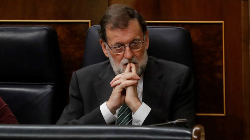 La dignidad y la memoria de las víctimas de ETA acorralan a Rajoy