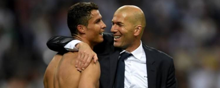 Cristiano Ronaldo es el Dios al que reza Zidane