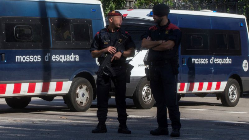 Un mando de los Mossos, a la Guardia Civil: 'No reconozco vuestra autoridad'