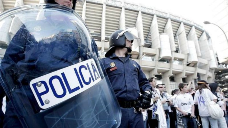 Más de 1.800 efectivos blindan el Bernabéu para el Real Madrid-PSG