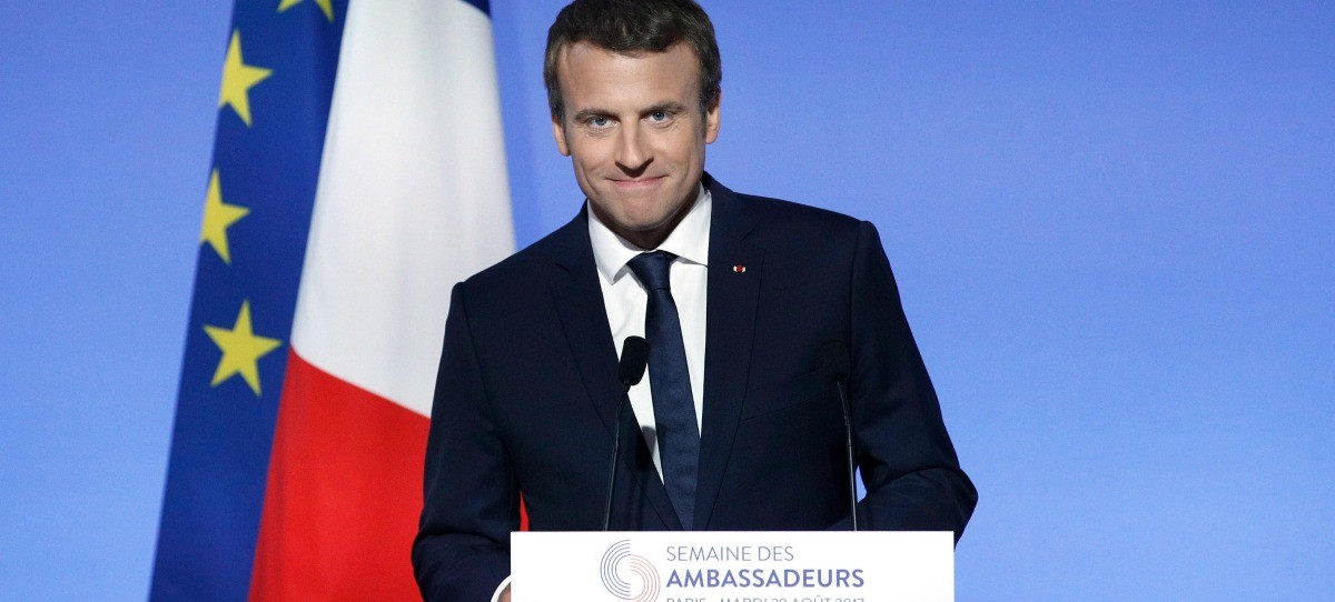 Macron sube el impuesto de Sociedades por el déficit excesivo