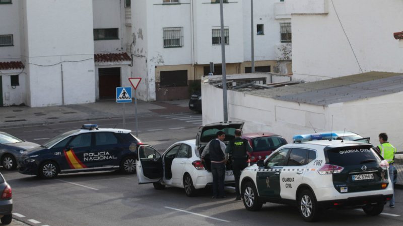 Narcos intentan quemar las patrulleras de la Guardia Civil en Algeciras