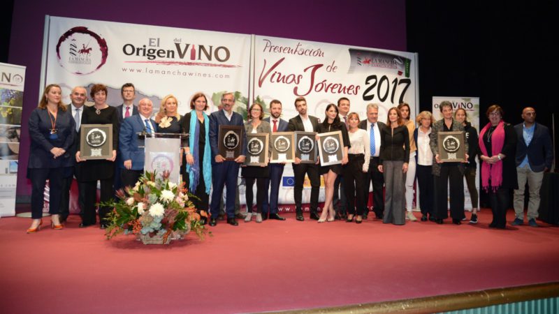Madrid brilla con los Premios Solidarios 'Jóvenes 2017 D.O. La Mancha'