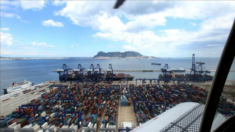 'Corrupción y capitalismo de amiguetes'. Un vistazo a los puertos españoles