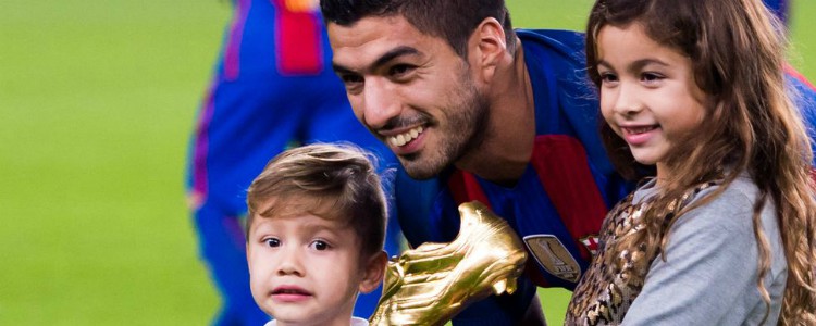 La tierna historia de la rabona de Luis Suárez