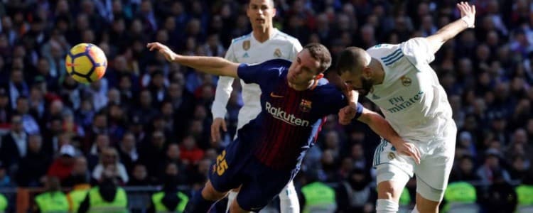 Benzema, afectado por los pitos del Bernabéu en el Clásico