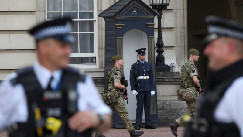 Detenidos cinco individuos por planear un atentado en Reino Unido
