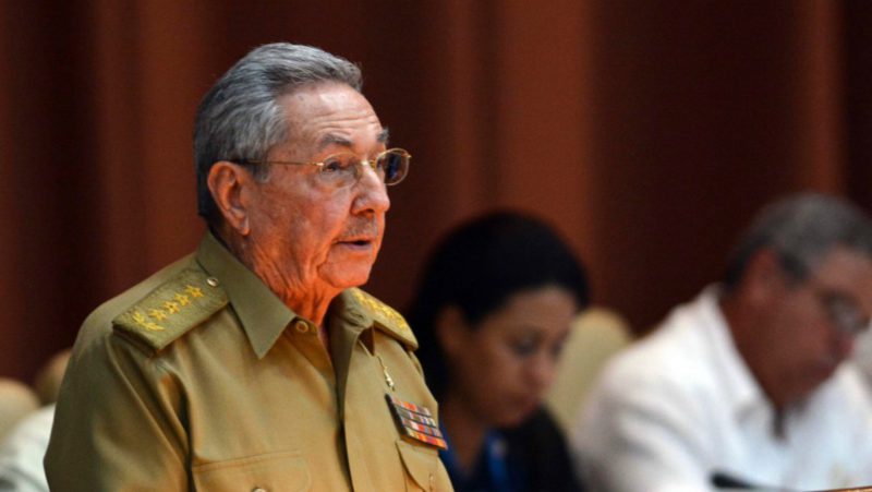 Castro dejará la presidencia de Cuba en abril