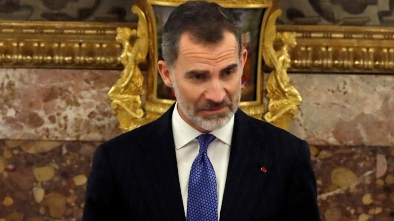 Los separatistas piden ahora al Rey que arbitre en la crisis catalana
