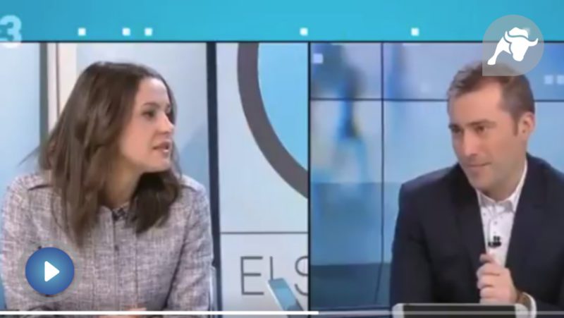 El zasca de Arrimadas a TV3 por señalar a quien no canta 'Els Segadors'