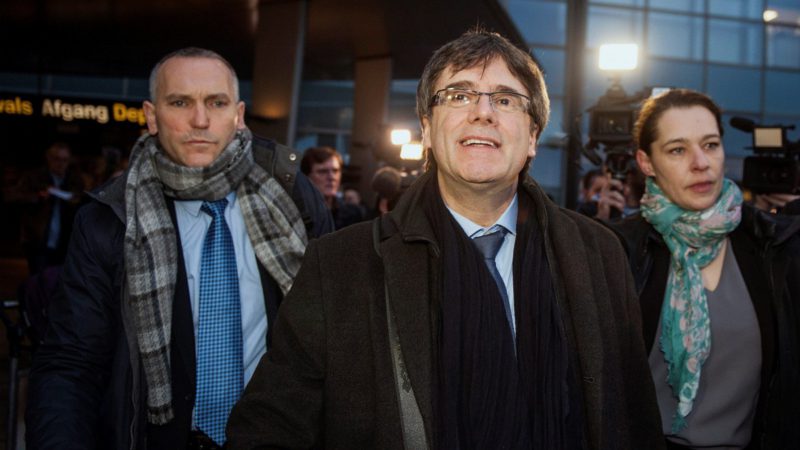 Puigdemont: 'Estoy trabajando para regresar al Parlament sin ningún riesgo'
