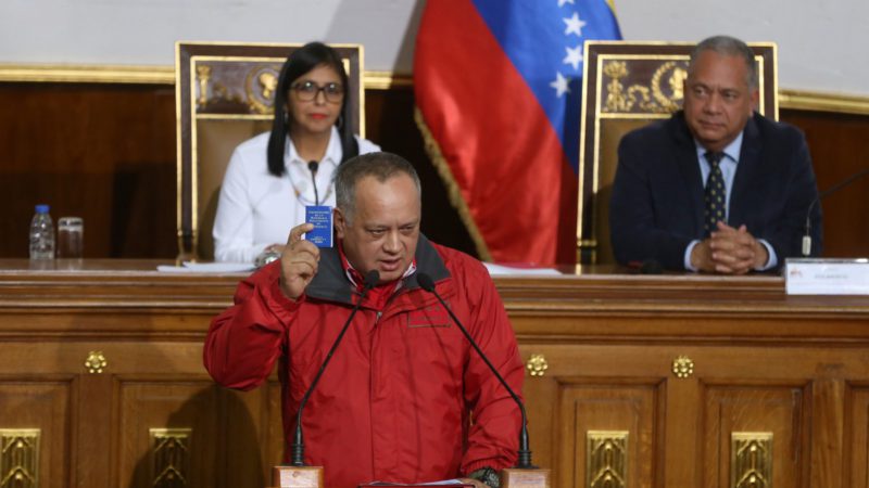 La oposición y la OEA tachan de 'farsa' las elecciones en Venezuela