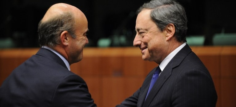 Guiño de Draghi a De Guindos: ‘La economía española demuestra que las reformas funcionan’