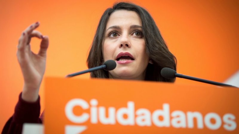 Arrimadas: 'Puigdemont puede ser investido en Eurodisney'
