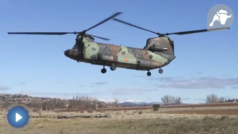 Vídeo: ¿Has visto alguna vez a un helicóptero del Ejército bailar un vals?