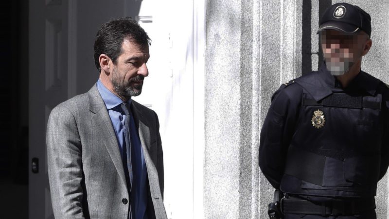 El jefe de los Mossos advirtió a Puigdemont de que el 1-O habría altercados