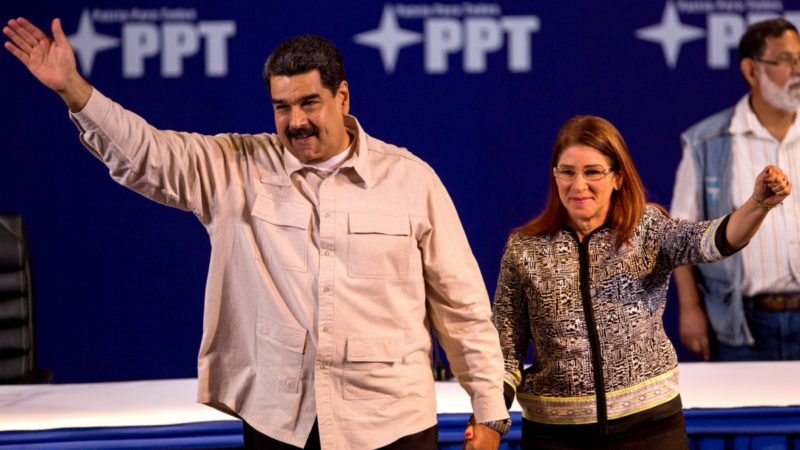 Maduro prepara una 'megaelección' aprovechando la ausencia de oposición