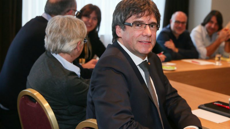 JxCat y ERC tantean una investidura alternativa de Puigdemont en Bélgica