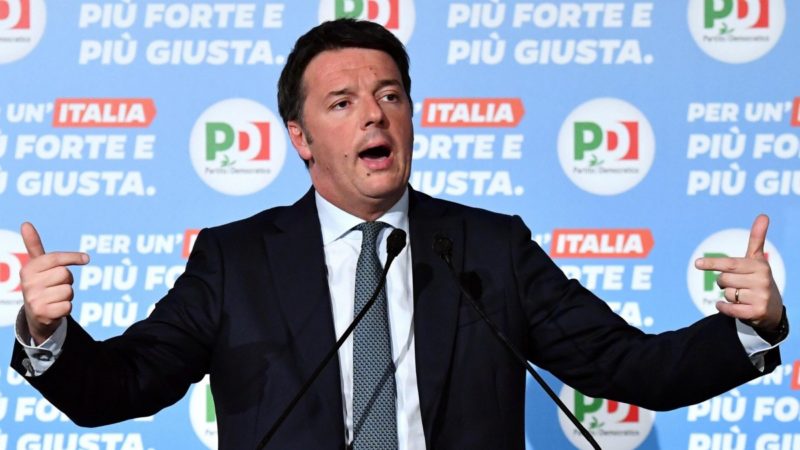 El portavoz de Renzi: 'No me consta que haya presentado su dimisión'