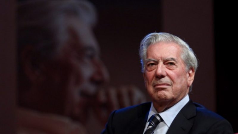 Vargas Llosa destroza a Iglesias y Pedro Sánchez: 'El socialismo ha muerto'
