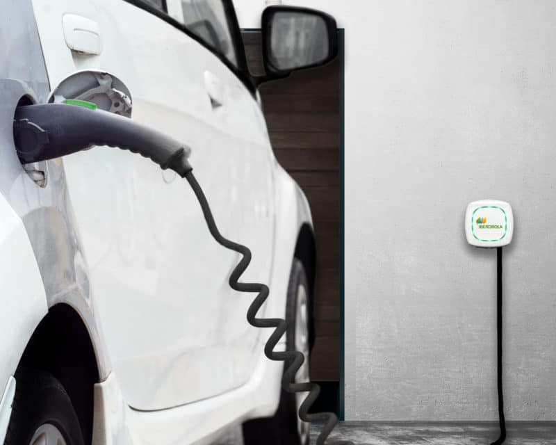 Iberdrola instalará 1.600 puntos de recarga del coche eléctrico