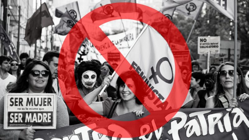 Movilizaciones contra la huelga del 8-M: 'Soy mujer y no me representa'