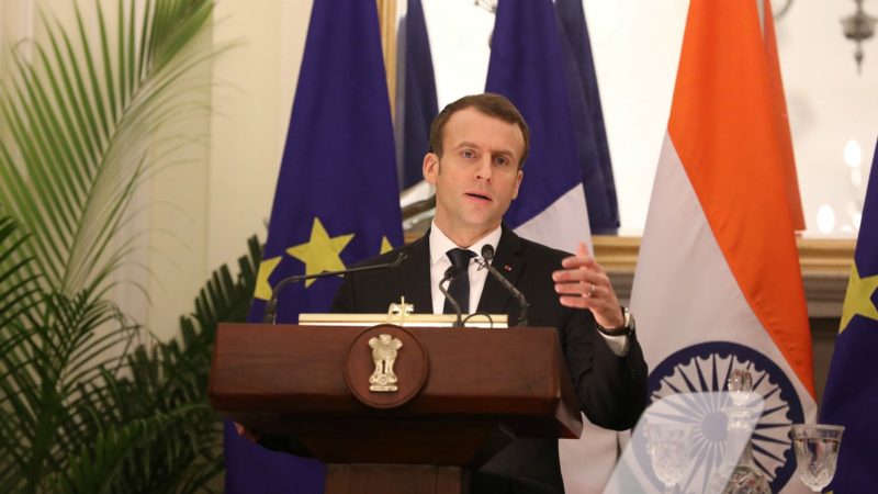 Macron anuncia que tomará medidas contra Rusia por la muerte del exespía