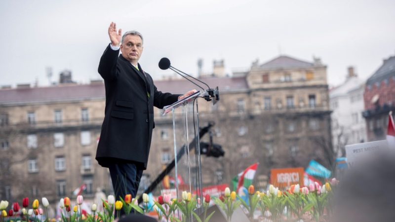Discurso de Orbán: 'Nos enfrentamos a Soros y su plan migratorio para Europa'