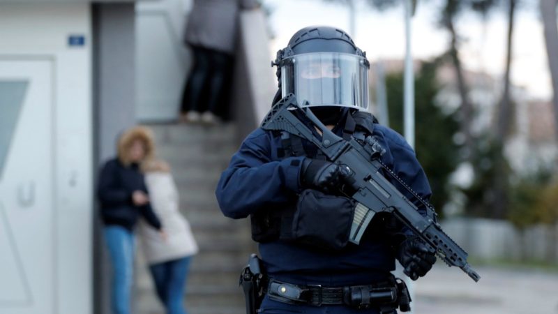 El ISIS recurre a la toma de rehenes en Francia por cuarta vez desde 2015