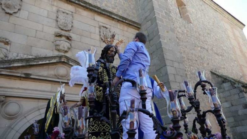 'Por el pececito'. La procesión más andaluza de Ávila homenajea a Gabriel