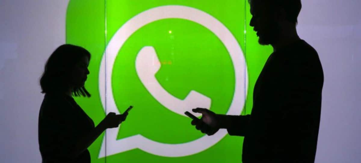 WhatsApp guarda tus fotos y vídeos aunque los hayas borrado