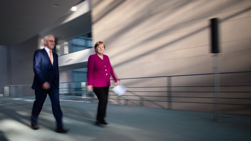 Merkel admite la responsabilidad árabe en la oleada de antisemitismo