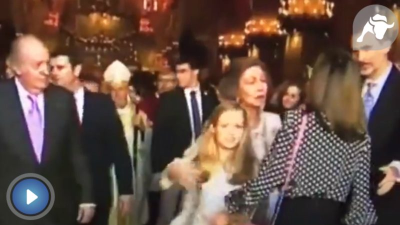 ¿Impidió Letizia una foto de la Reina Sofía con sus nietas?