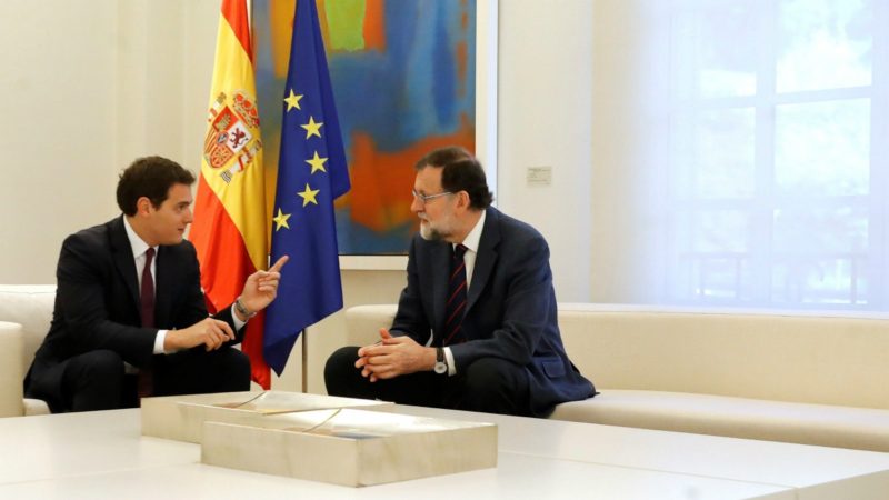 Mariano Rajoy y Albert Rivera se reúnen en el Palacio de la Moncloa | EFE