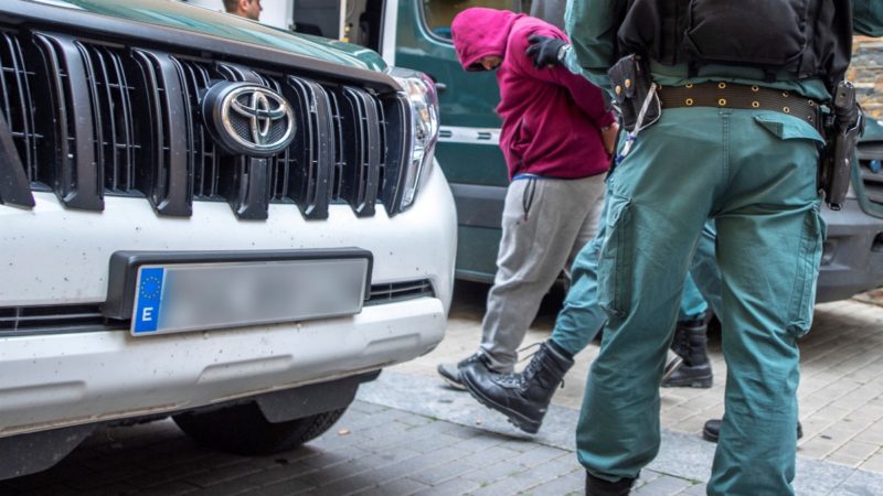 A prisión dos de los marroquíes detenidos por retener a dos menores a punta de navaja en Galapagar