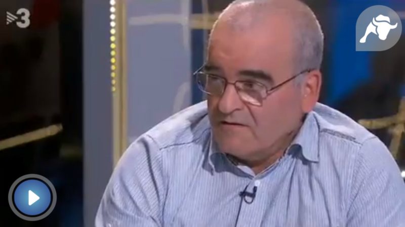 TV3 entrevista a un etarra que niega el perdón a las víctimas